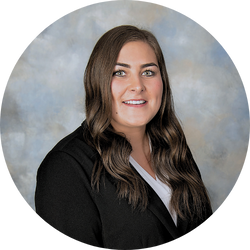 Elissa Griffin's headshot